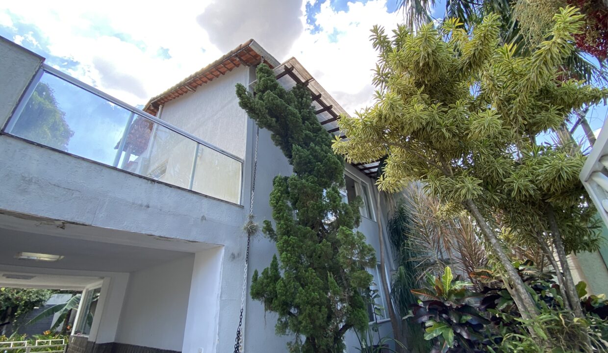 20250228_165439992_iOS