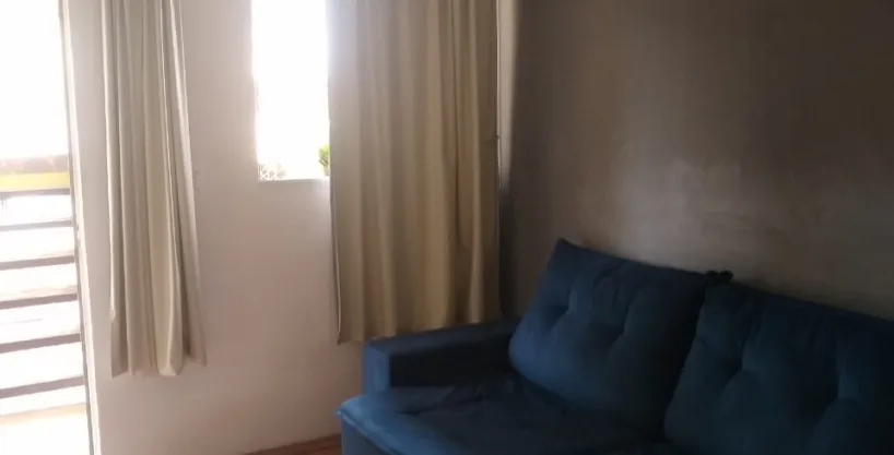 Apartamento c/ 02 quartos, em condomínio fechado!