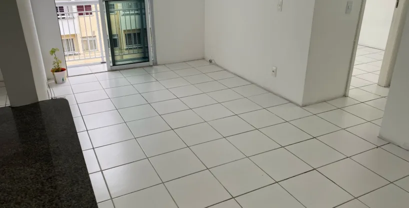 Apartamento c/ 02 quartos em condomínio com diversos equipamentos de lazer!