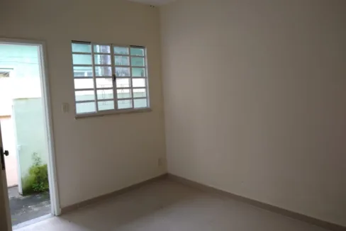 bd86dc08-f2fa-45d9-8baa-c495ec25256c