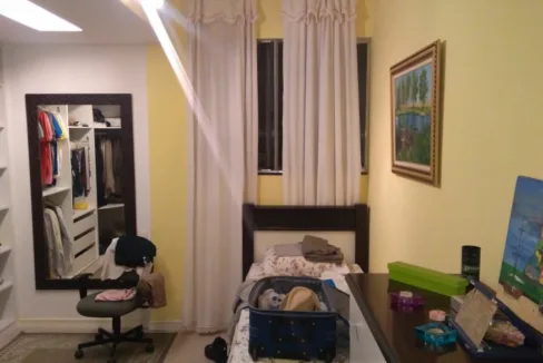 e2a4f62f-03a0-4f76-af93-9b8625e30a6b