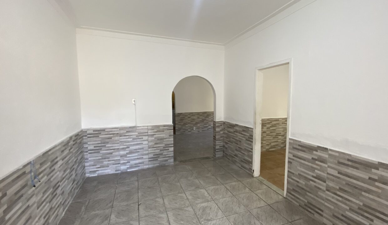 20250307_165207975_iOS