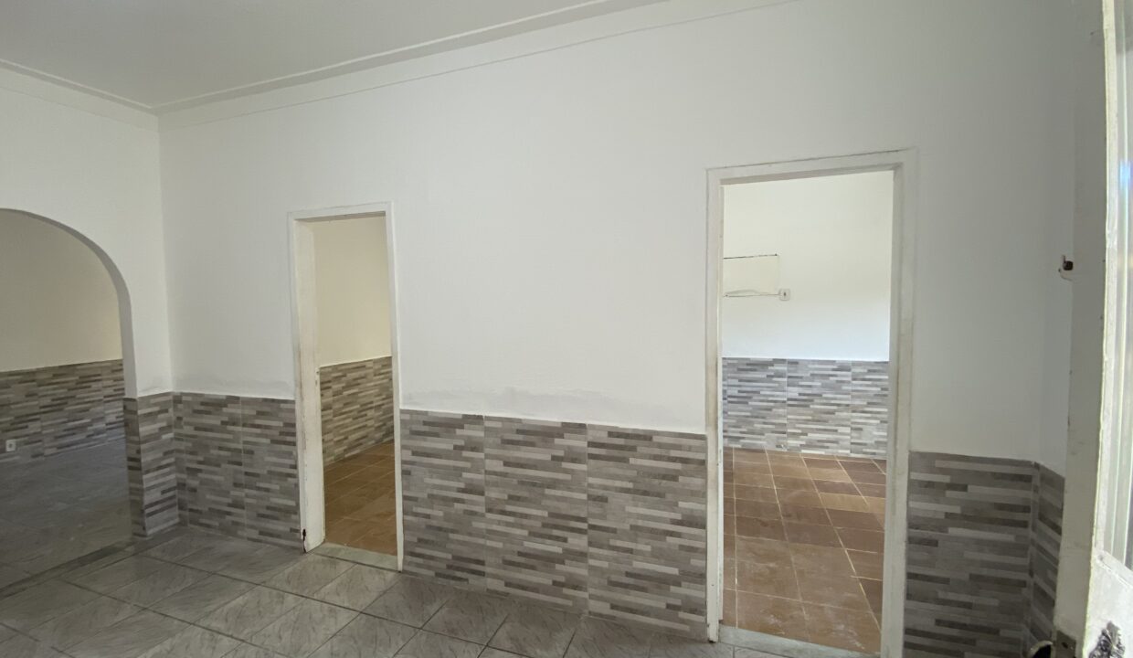 20250307_165211215_iOS