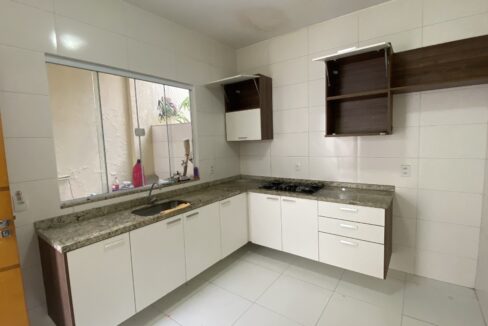 20250410_185607115_iOS